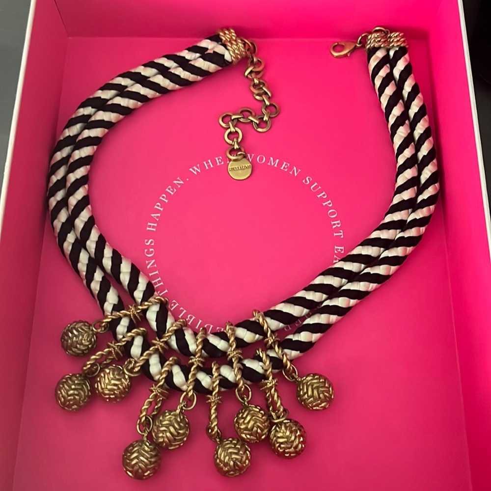 Stella & Dot Necklace